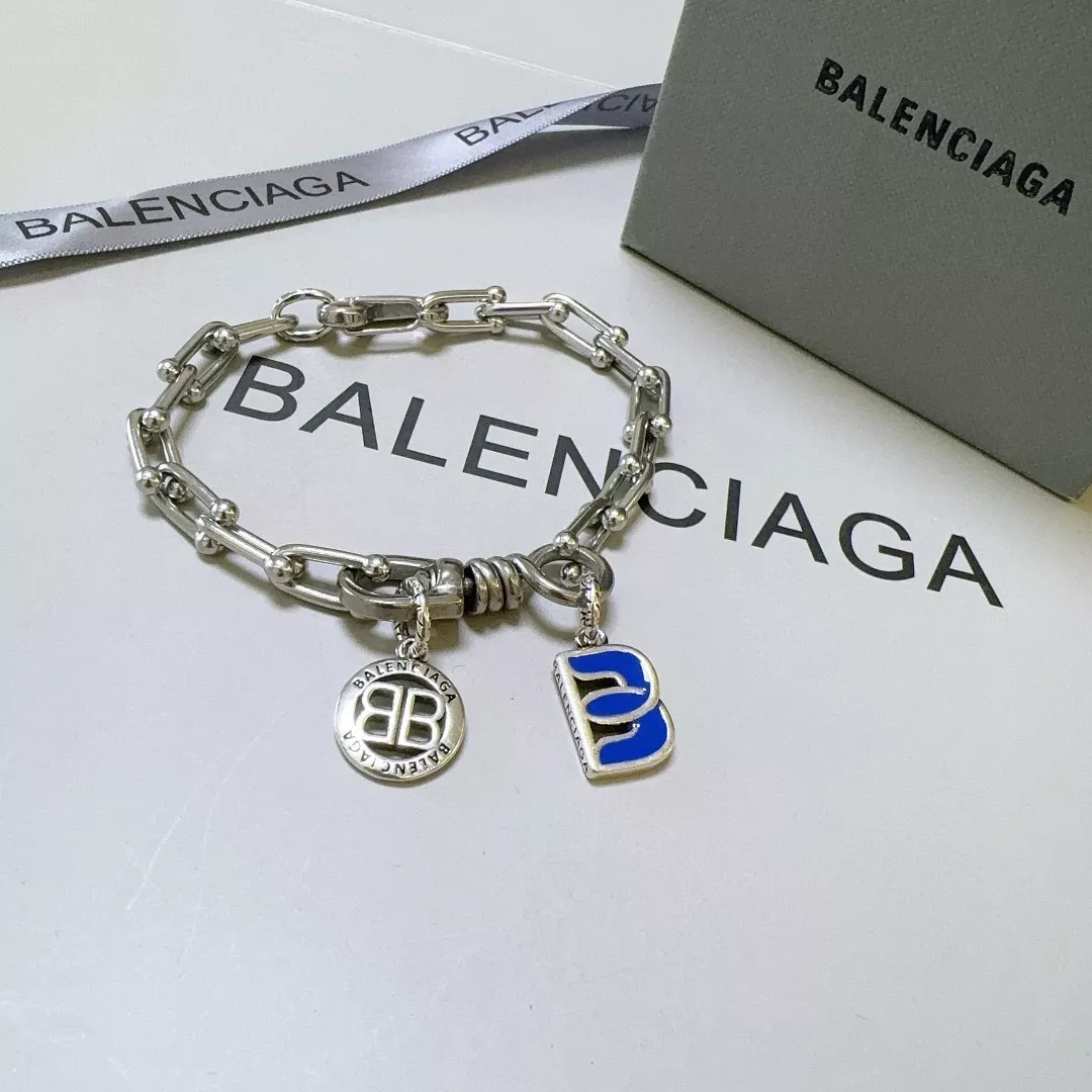 balenciaga bracelets s_12707442